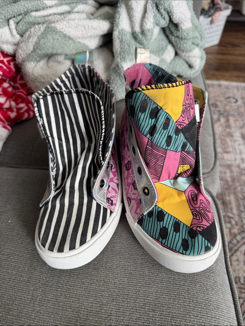Disney Jack Sally Nightmare Before Christmas High Tops Sz 6